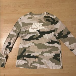 Nike Long Sleeve Camo Shirt in Olive and White- NY Nike Store